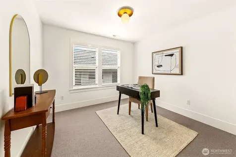 1551 NE 91st Street Seattle WA 98115