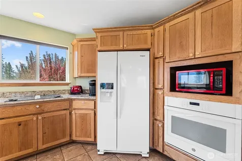 11 Echo Cove Road Kettle Falls WA 99141