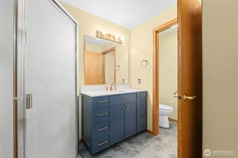 11 Echo Cove Road Kettle Falls WA 99141