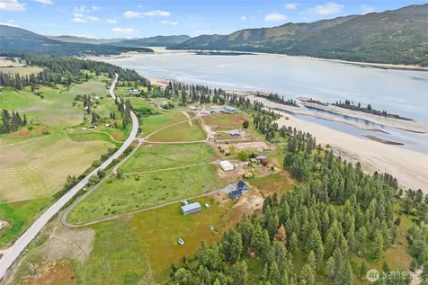 11 Echo Cove Road Kettle Falls WA 99141