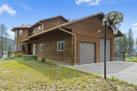 11 Echo Cove Road Kettle Falls WA 99141
