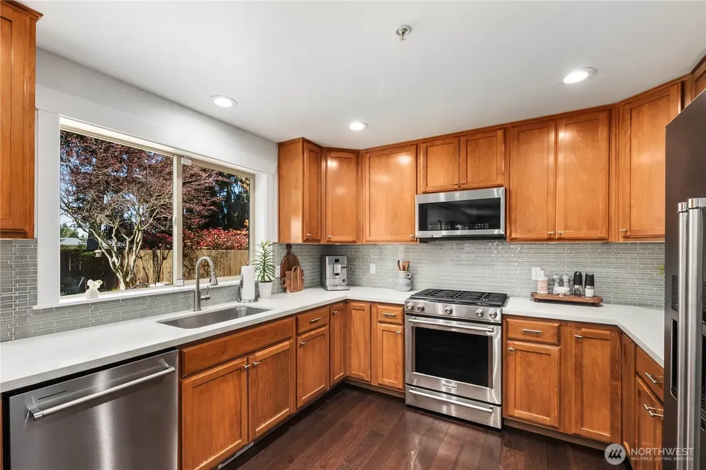 1003 Shelton Ave NE Renton WA 98056