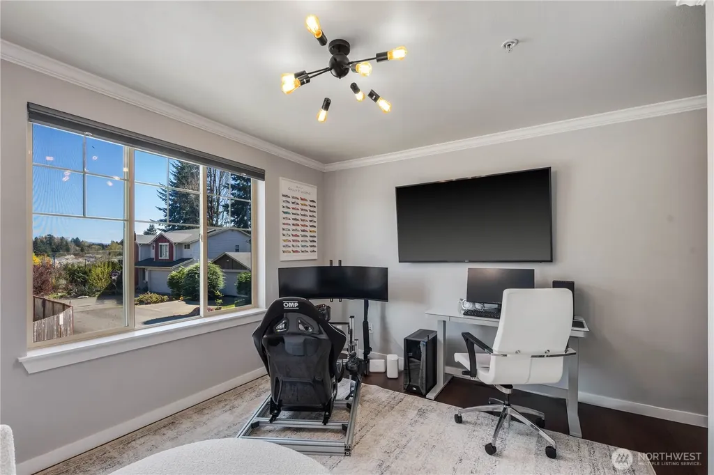 1003 Shelton Ave NE Renton WA 98056