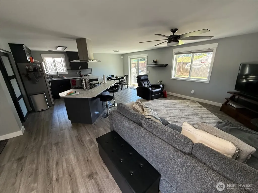 749 Commodore Lane Camano Island WA 98282
