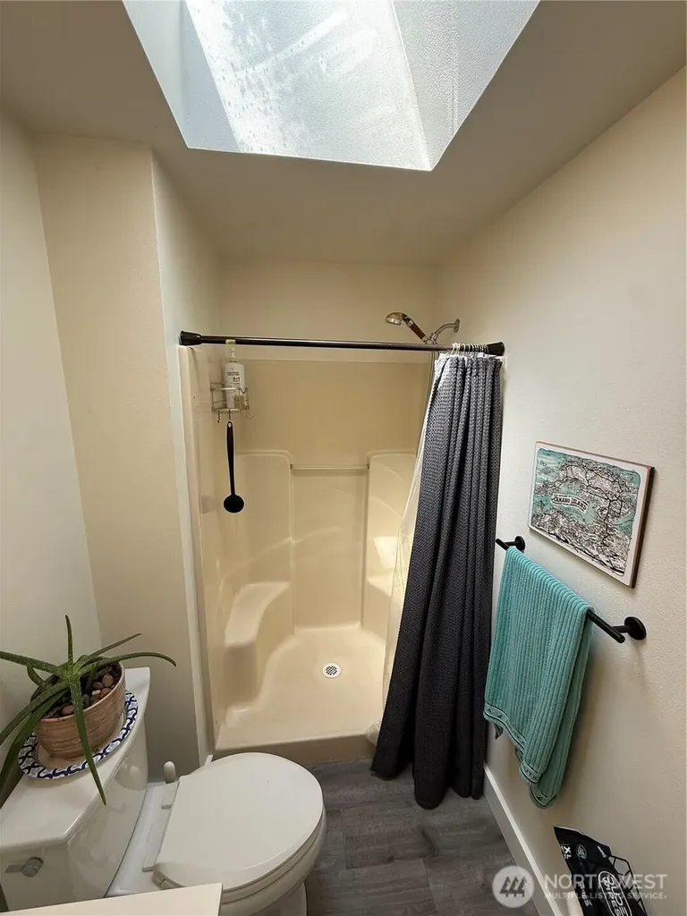 749 Commodore Lane Camano Island WA 98282