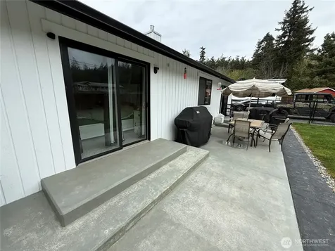 749 Commodore Lane Camano Island WA 98282