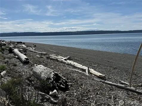 749 Commodore Lane Camano Island WA 98282