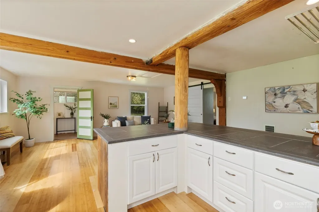 3550 NW Mountain View Road Silverdale WA 98383