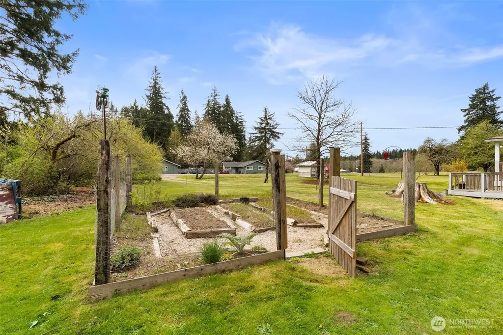 3550 NW Mountain View Road Silverdale WA 98383