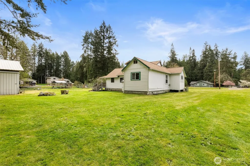 3550 NW Mountain View Road Silverdale WA 98383