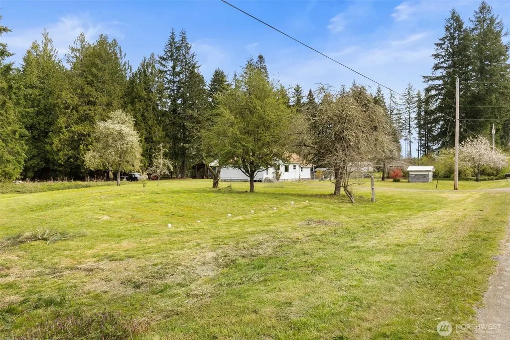3550 NW Mountain View Road Silverdale WA 98383