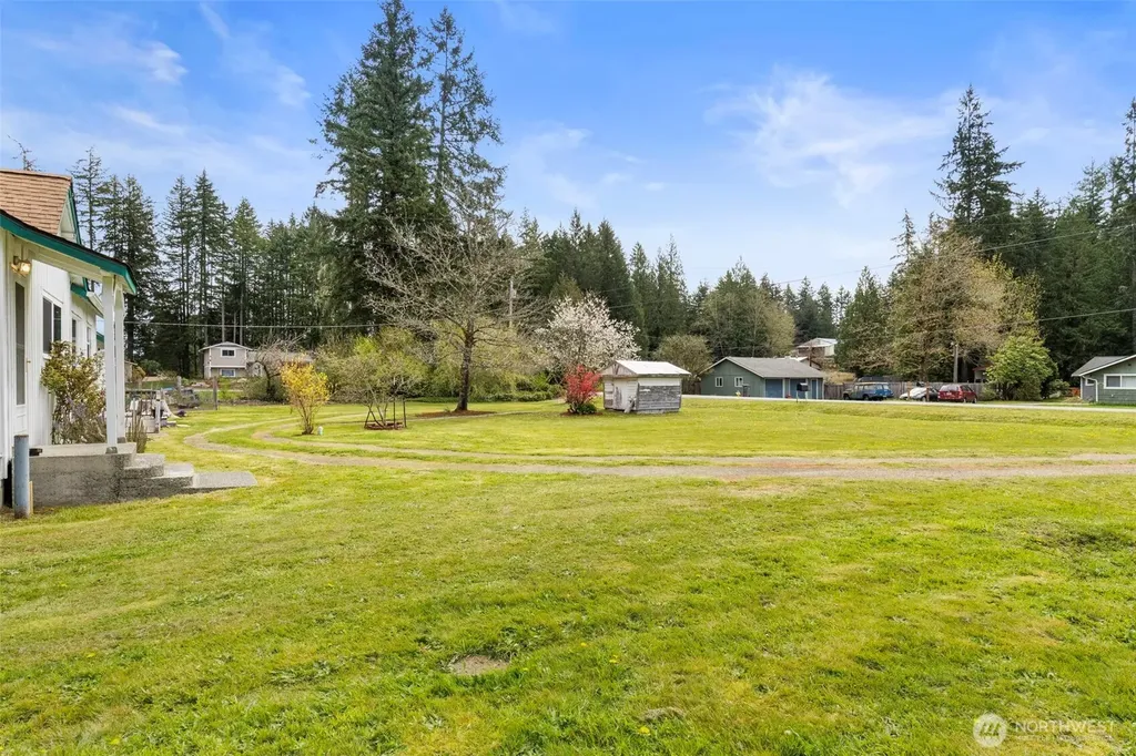 3550 NW Mountain View Road Silverdale WA 98383