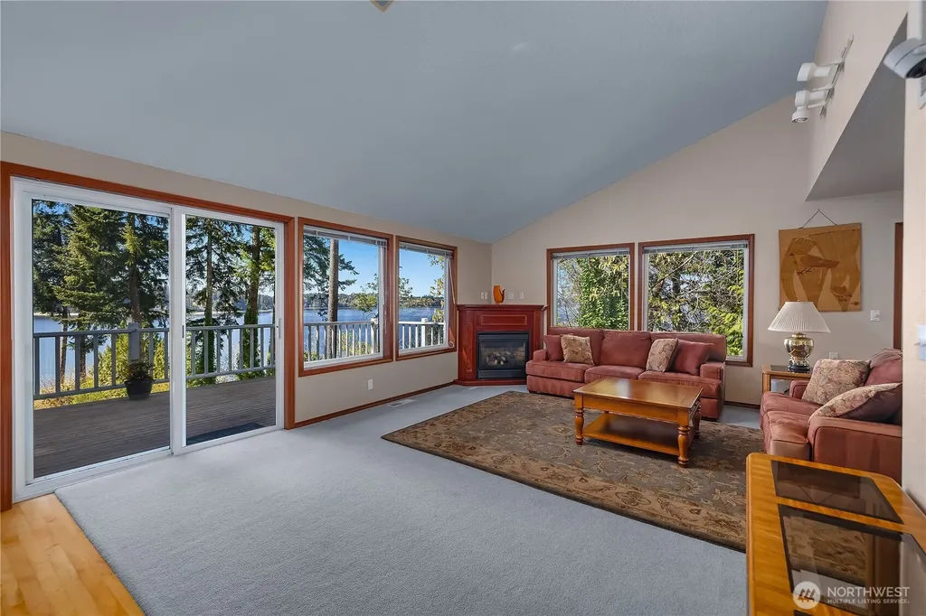 5023 Cooper Point Road NW Olympia WA 98502