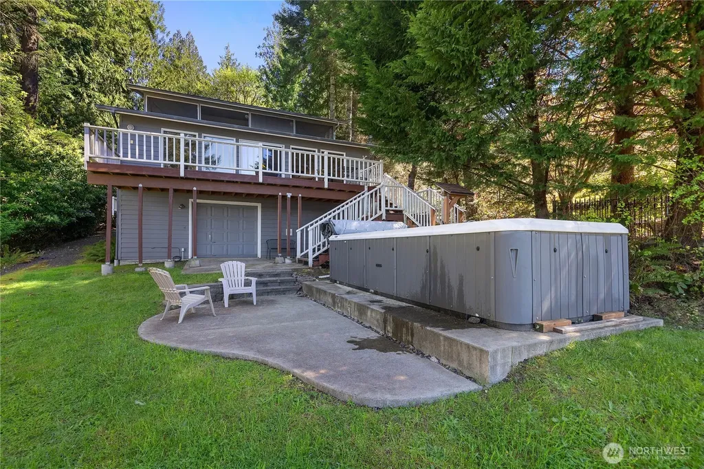 5023 Cooper Point Road NW Olympia WA 98502