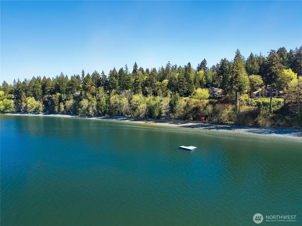 5023 Cooper Point Road NW Olympia WA 98502