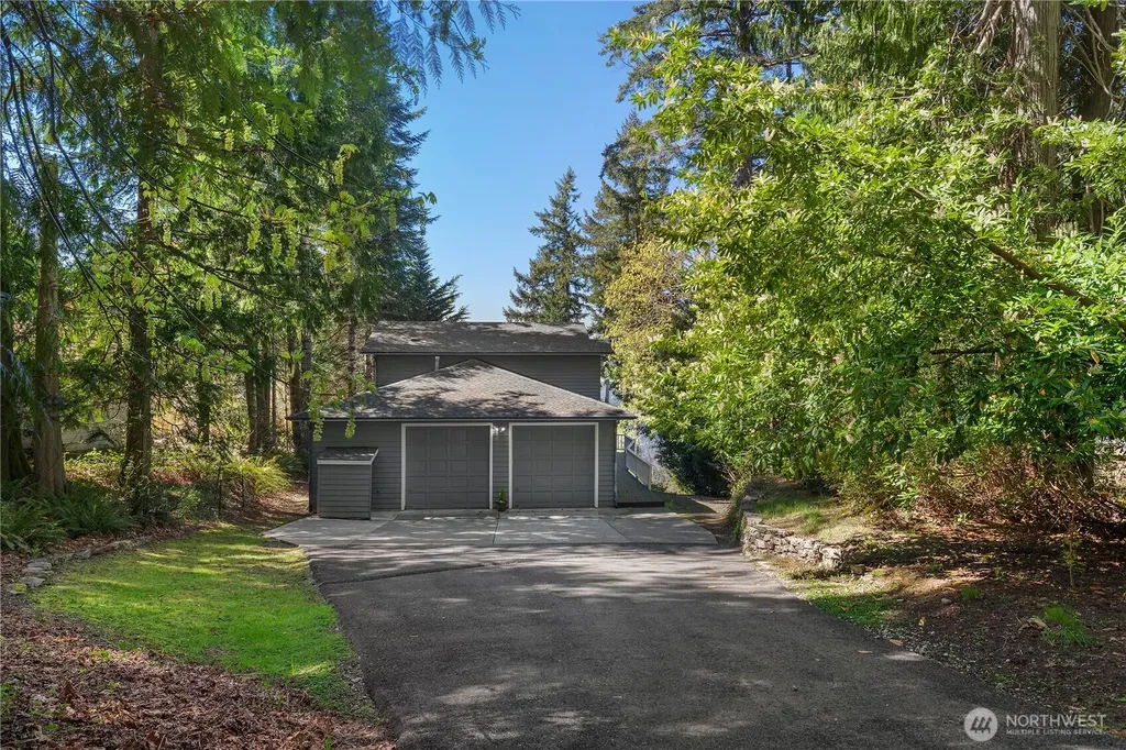 5023 Cooper Point Road NW Olympia WA 98502