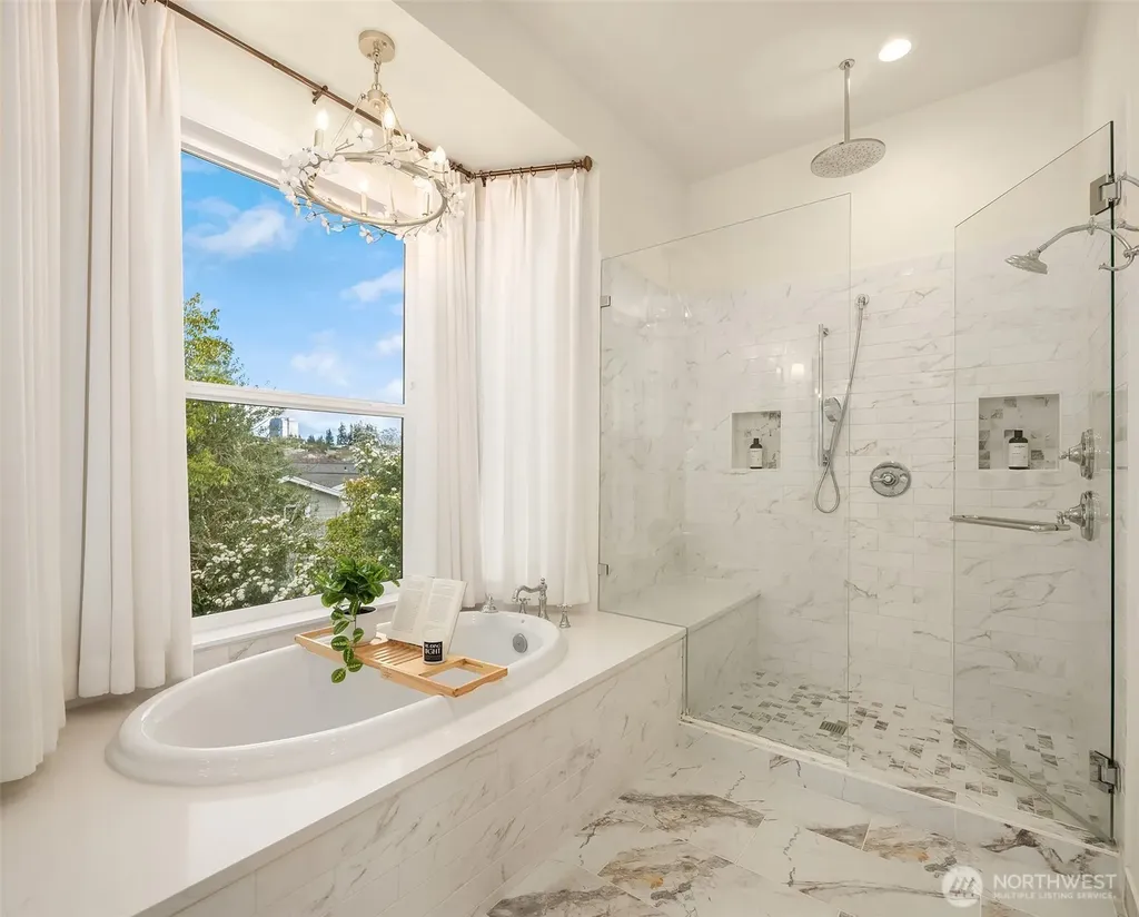 1024 91st Avenue NE Bellevue WA 98004