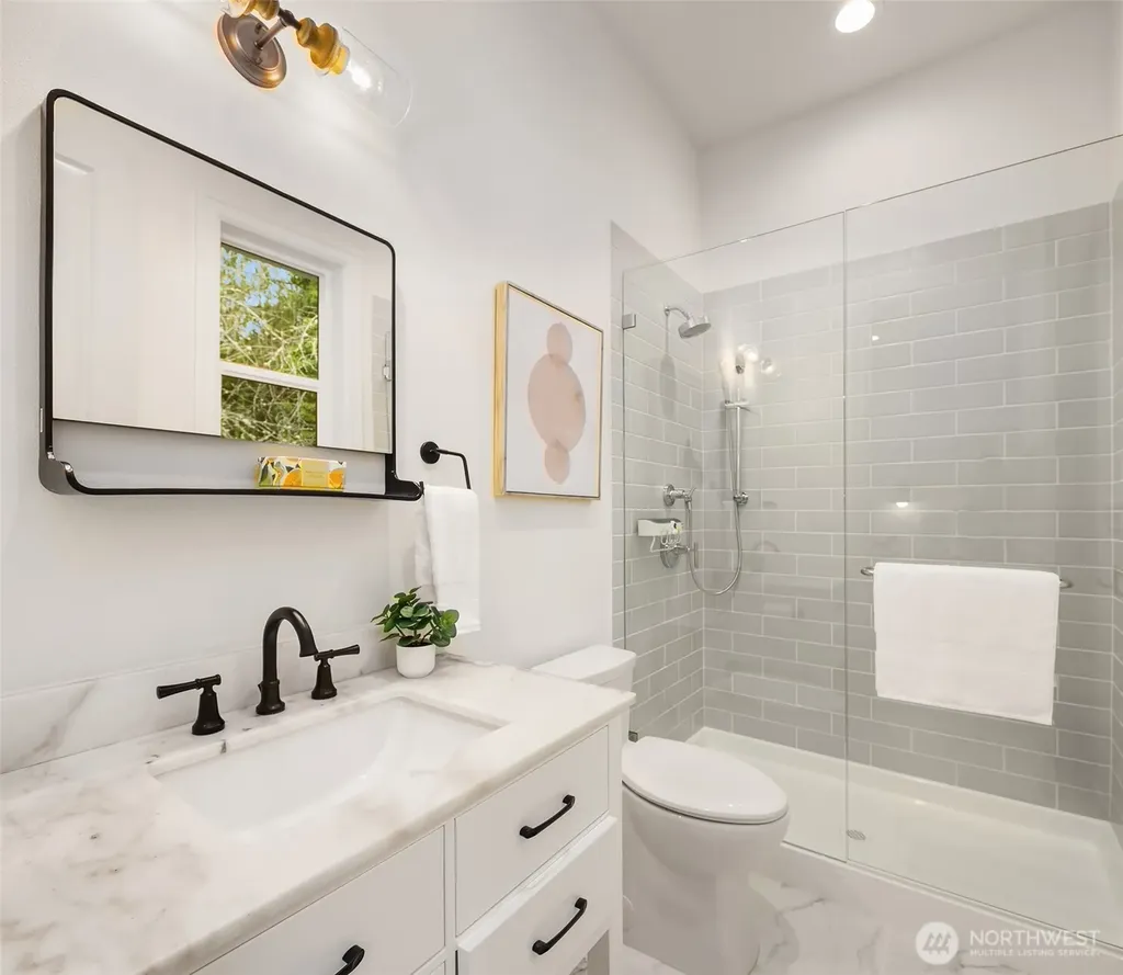 1024 91st Avenue NE Bellevue WA 98004