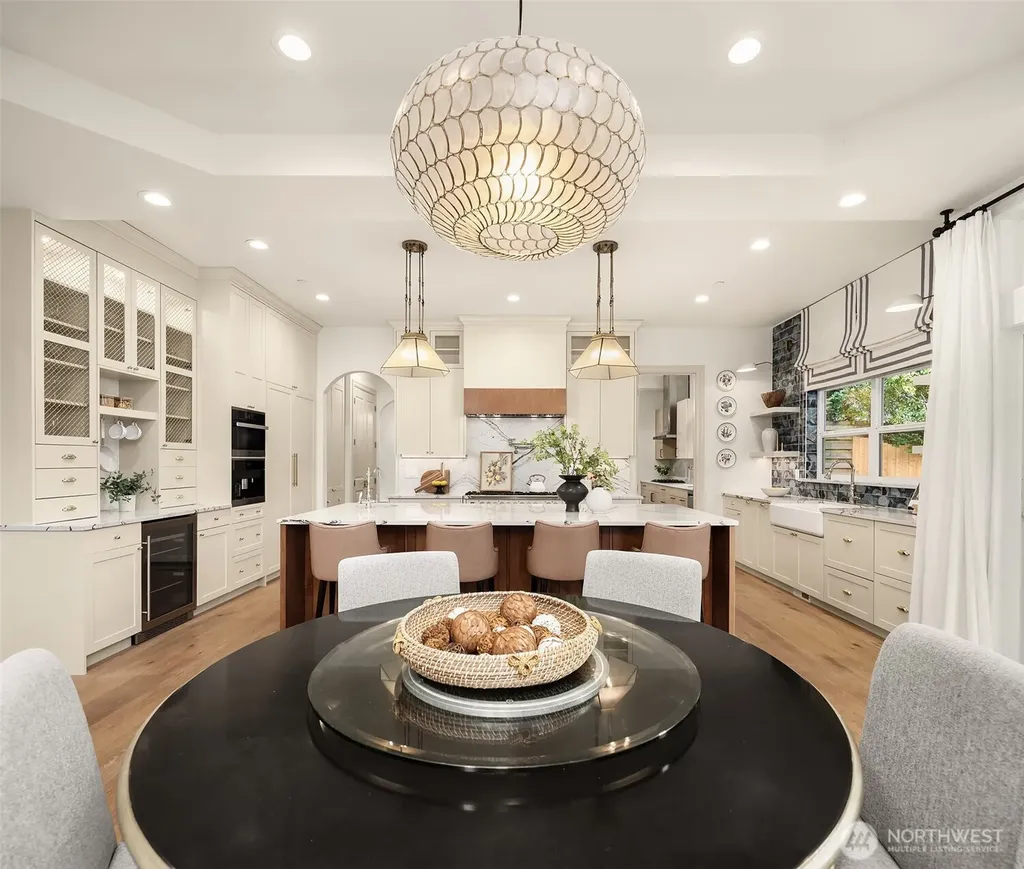 1024 91st Avenue NE Bellevue WA 98004