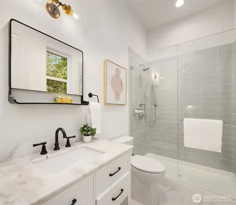 1024 91st Avenue NE Bellevue WA 98004