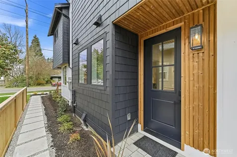 529 SE Bush Street Issaquah WA 98027