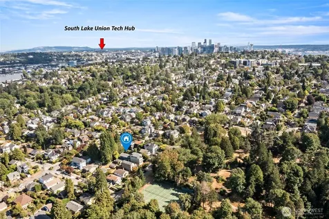 2708 1st Avenue W Seattle WA 98119