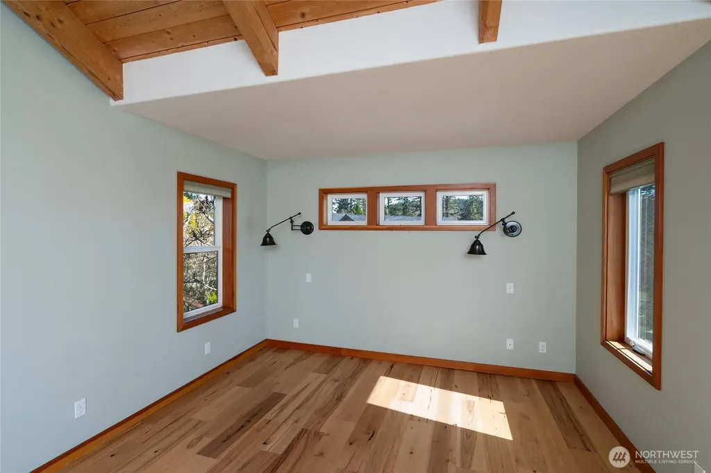 6065 Central Avenue Anacortes WA 98221