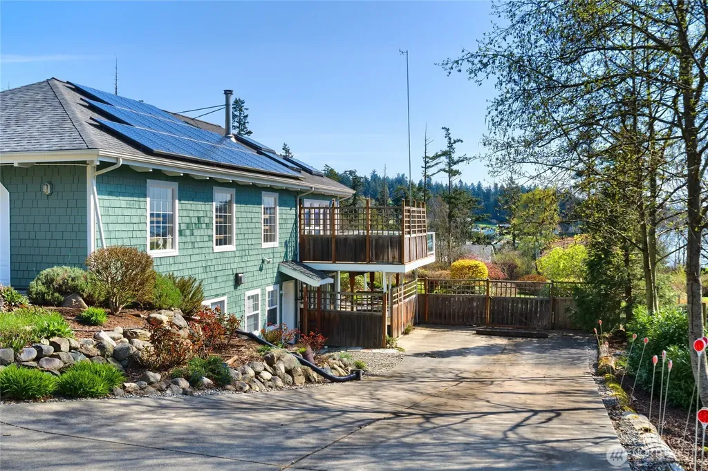 6065 Central Avenue Anacortes WA 98221