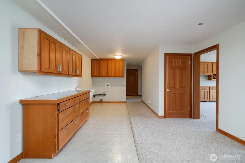 6065 Central Avenue Anacortes WA 98221