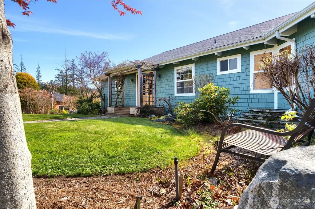 6065 Central Avenue Anacortes WA 98221