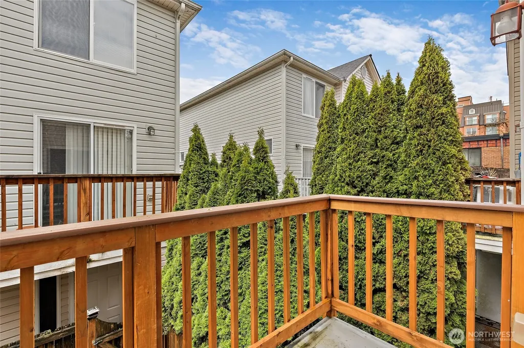 12042 31st Avenue NE Seattle WA 98125