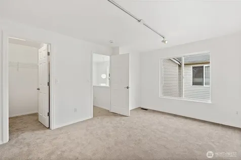 12042 31st Avenue NE Seattle WA 98125