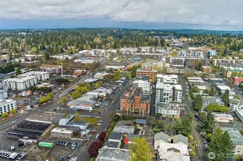 12042 31st Avenue NE Seattle WA 98125