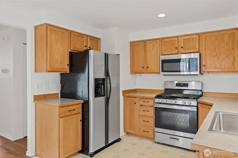 12042 31st Avenue NE Seattle WA 98125