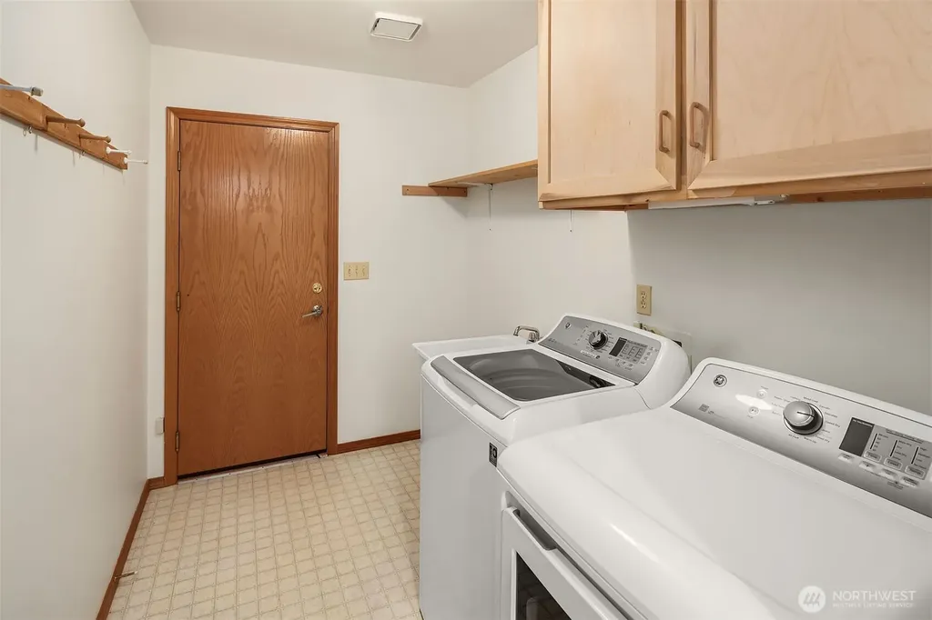 22612 97th Avenue S Kent WA 98031