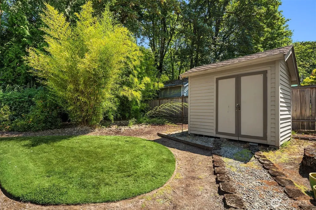 22612 97th Avenue S Kent WA 98031