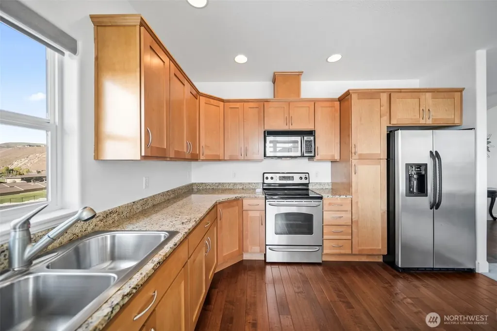 9133 Eagle Lane NW Quincy WA 98848