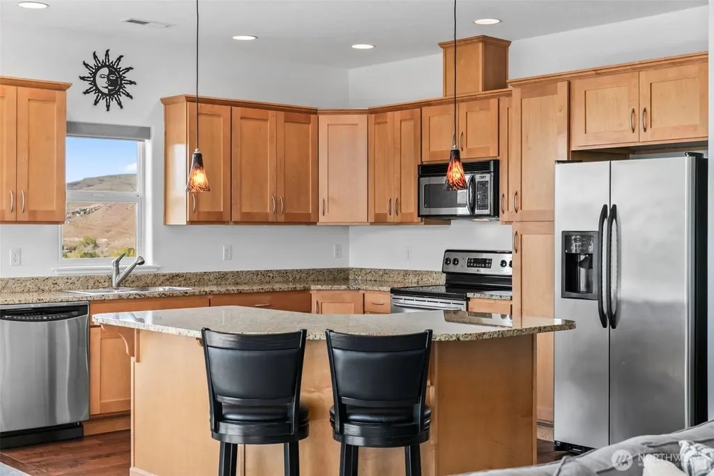 9133 Eagle Lane NW Quincy WA 98848
