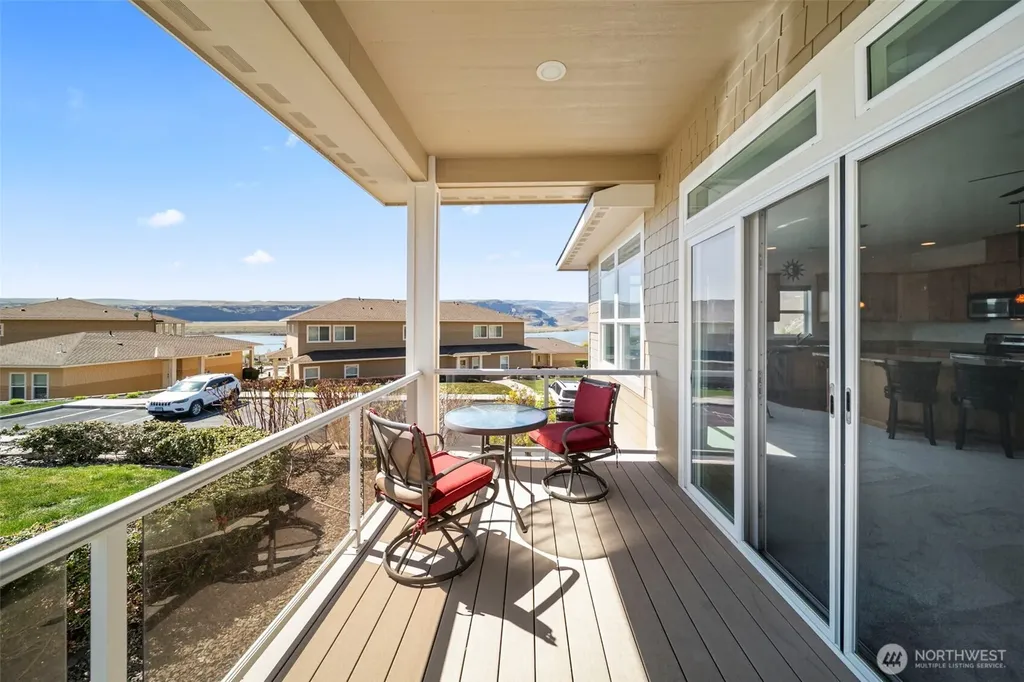 9133 Eagle Lane NW Quincy WA 98848