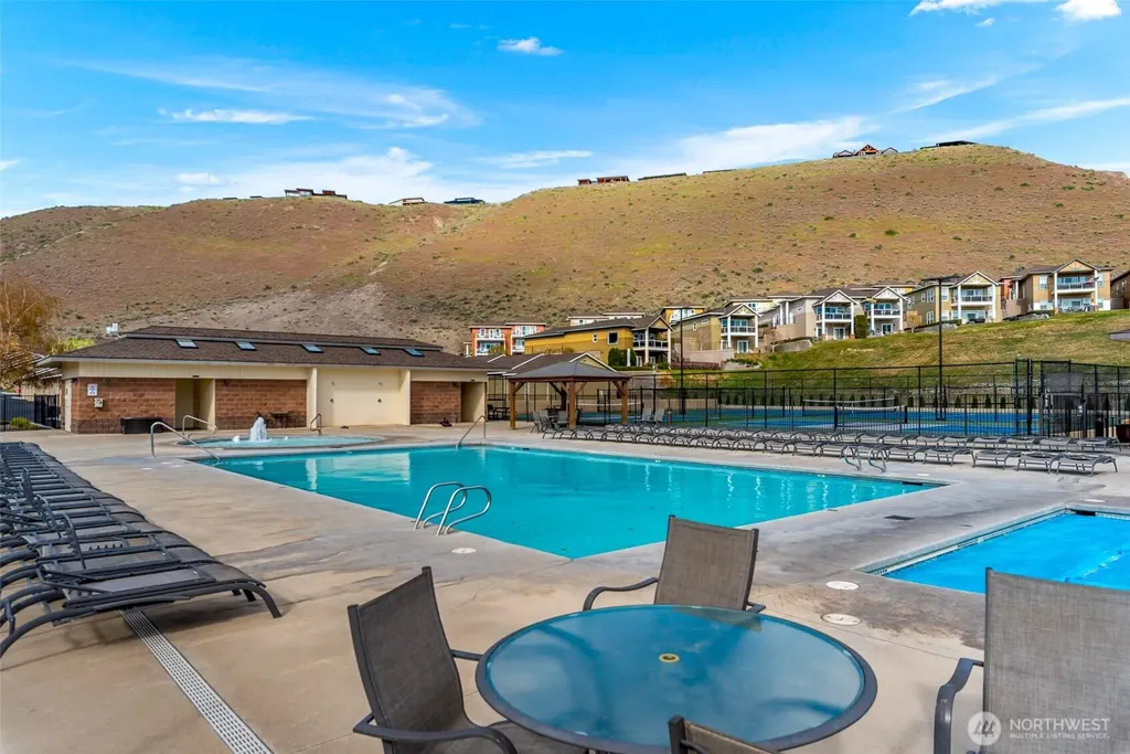 9133 Eagle Lane NW Quincy WA 98848