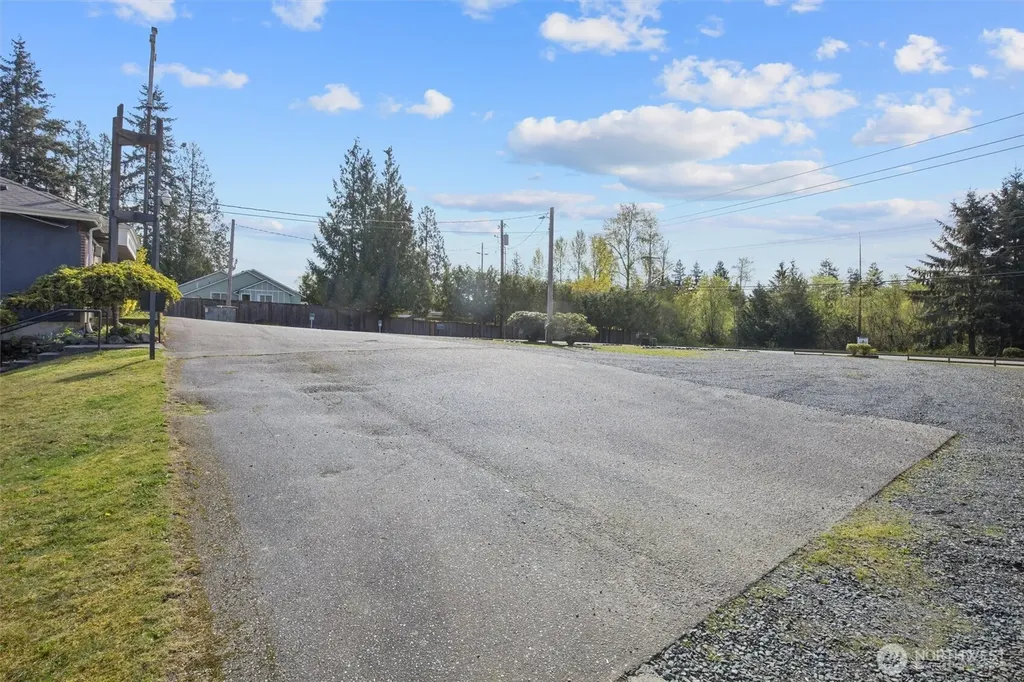 725 112th Street SW Everett WA 98204