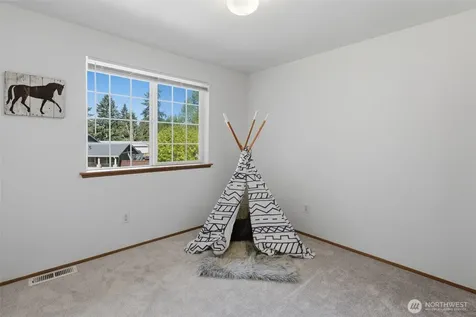 9702 159th Street Ct E Puyallup WA 98375