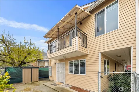 3317 Claremont Avenue S Seattle WA 98144