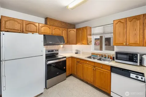 3317 Claremont Avenue S Seattle WA 98144
