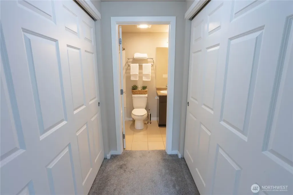 12607 SE 41st Place Bellevue WA 98006