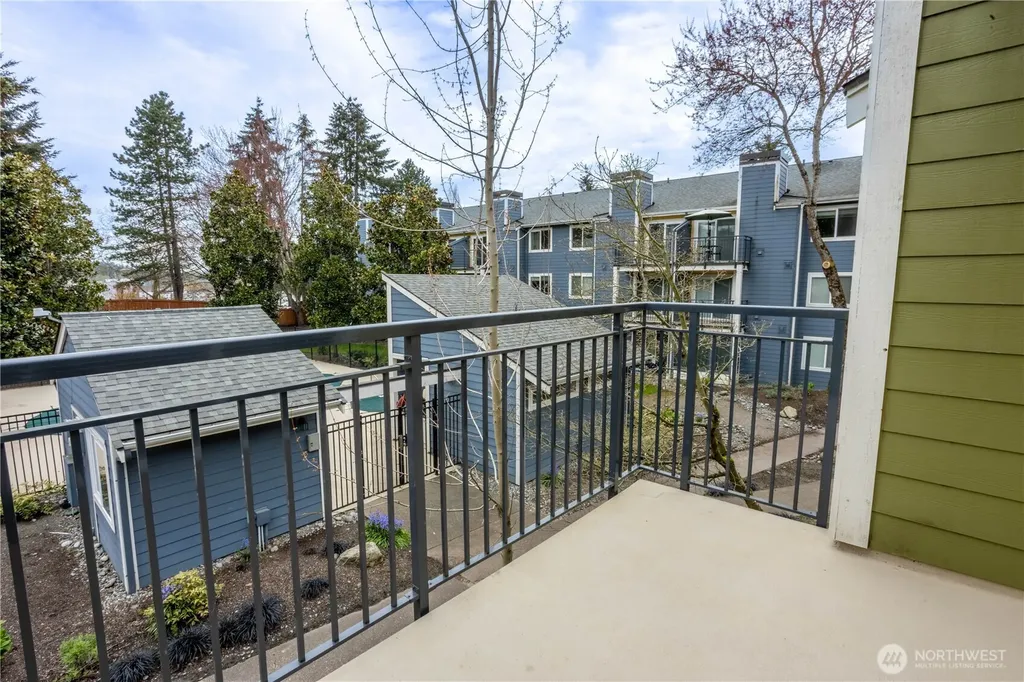 12607 SE 41st Place Bellevue WA 98006