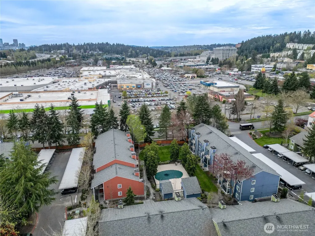 12607 SE 41st Place Bellevue WA 98006