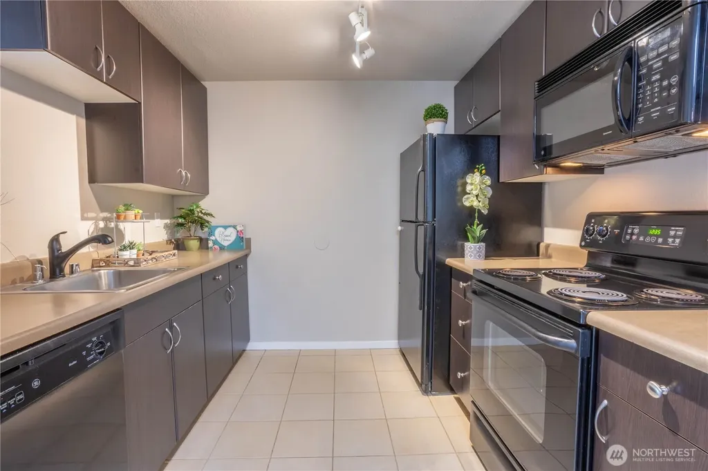 12607 SE 41st Place Bellevue WA 98006
