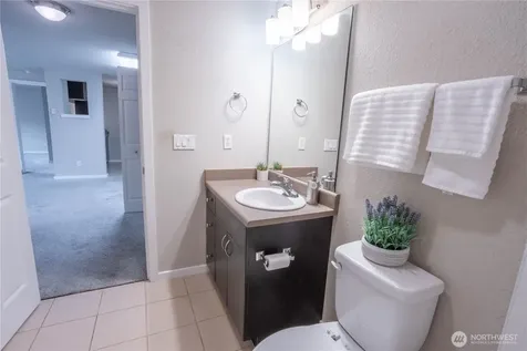 12607 SE 41st Place Bellevue WA 98006