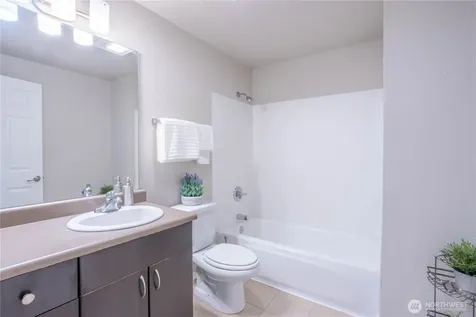 12607 SE 41st Place Bellevue WA 98006